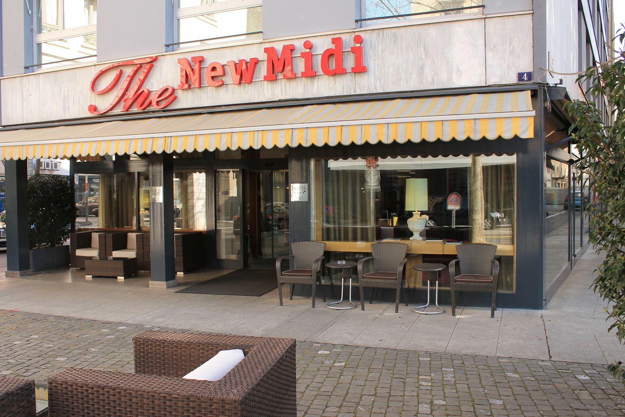 The New Midi Hotel Geneva Exterior photo